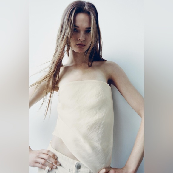 NWT ZARA DRAPED OVERLAY TOP CROP - Picture 3 of 14